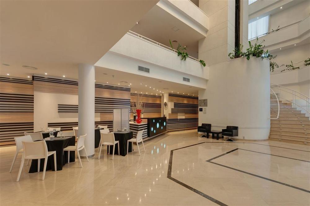 Hotel Ceuta Puerta De Africa Beltér fotó